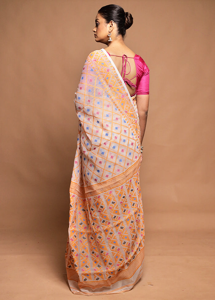 White Tant Jamdani Saree Without Blouse Piece