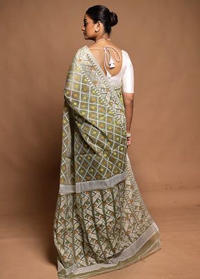 Green Tant Jamdani Saree Without Blouse Piece