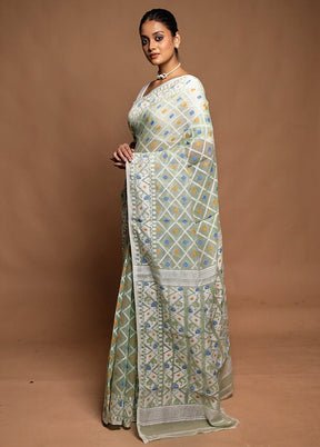 Green Tant Jamdani Saree Without Blouse Piece