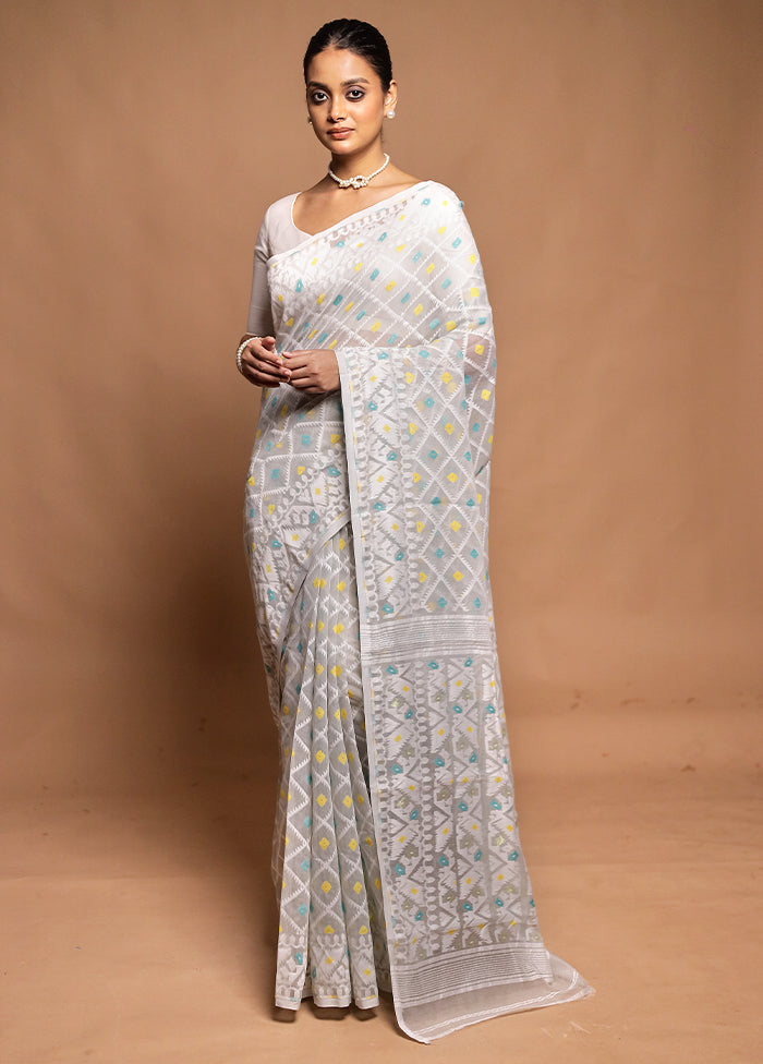 Grey Tant Jamdani Saree Without Blouse Piece