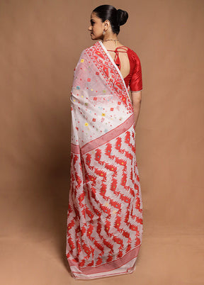 White Tant Jamdani Saree Without Blouse Piece