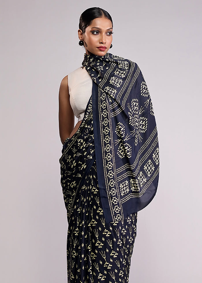 Blue Printed Silk Saree Without Blouse Piece