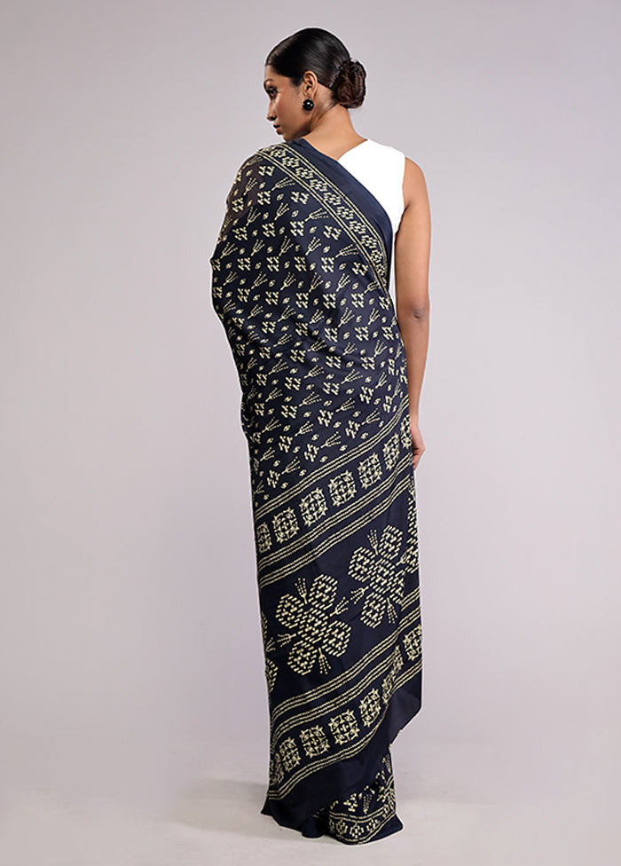 Blue Printed Silk Saree Without Blouse Piece