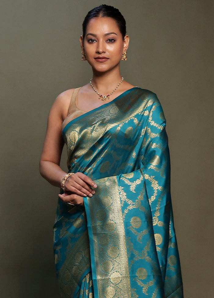 Green Dupion Silk Saree With Blouse Piece