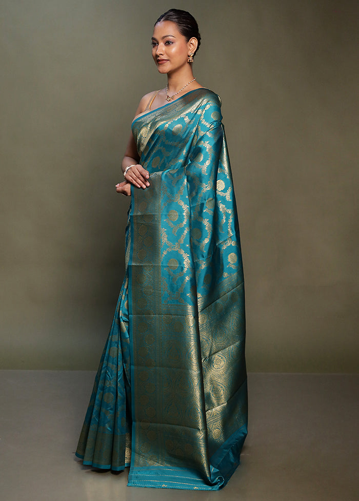 Green Dupion Silk Saree With Blouse Piece