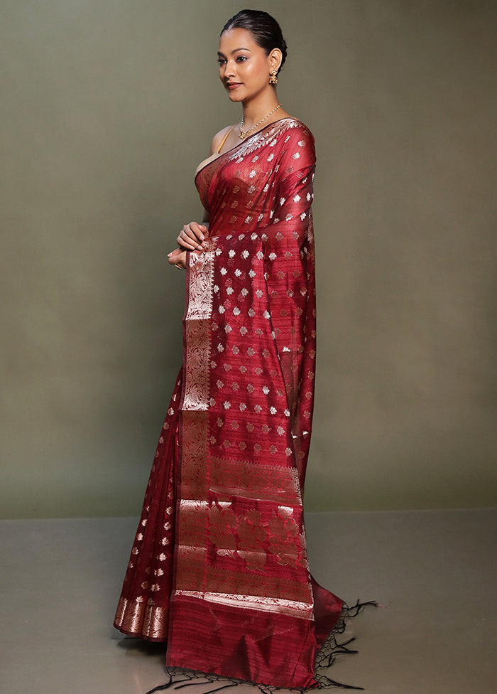 Red Kora Silk Saree With Blouse Piece