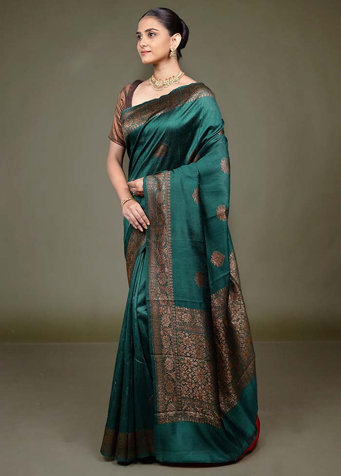 Green Handloom Tussar Pure Silk Saree With Blouse Piece