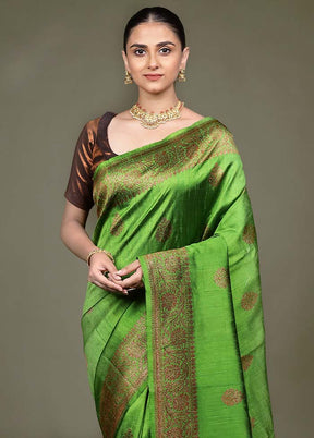 Green Handloom Tussar Pure Silk Saree With Blouse Piece