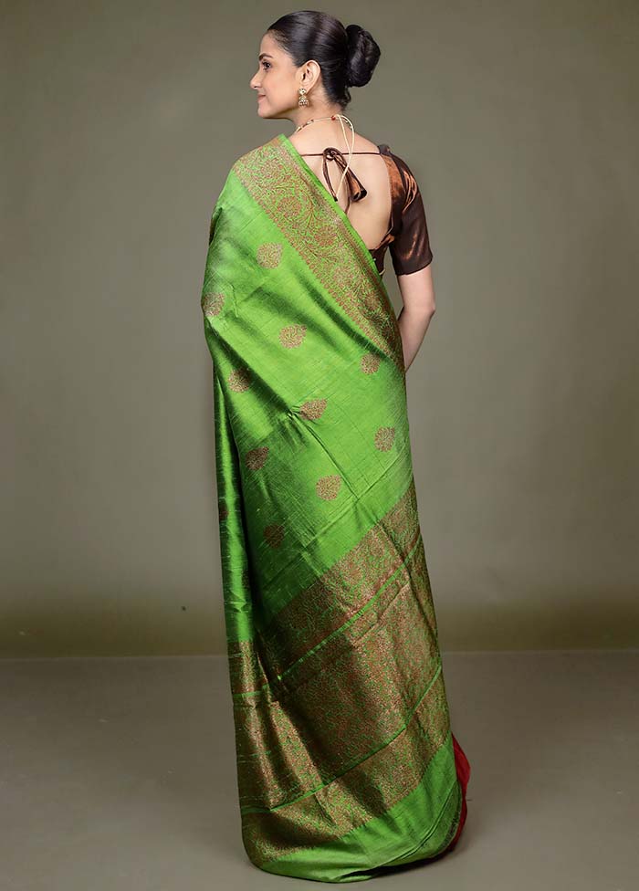 Green Handloom Tussar Pure Silk Saree With Blouse Piece