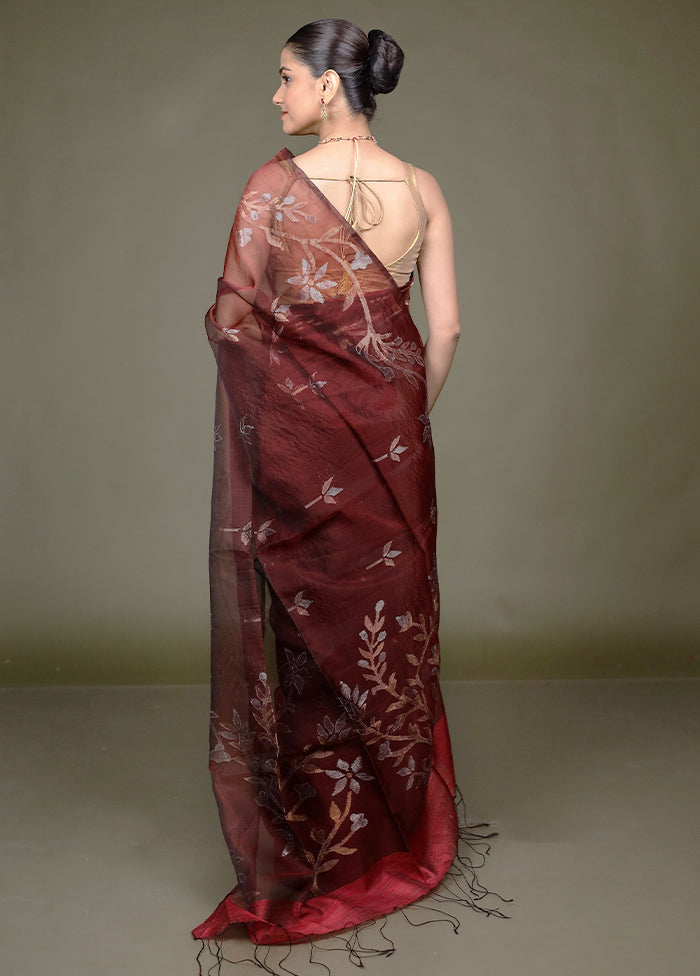 Maroon Handloom Matka Pure Silk Saree With Blouse Piece