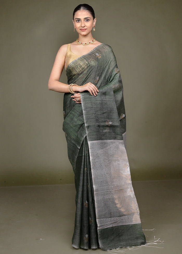 Green Handloom Matka Pure Silk Saree With Blouse Piece