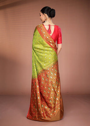 Green Tanchoi Silk Saree With Blouse Piece