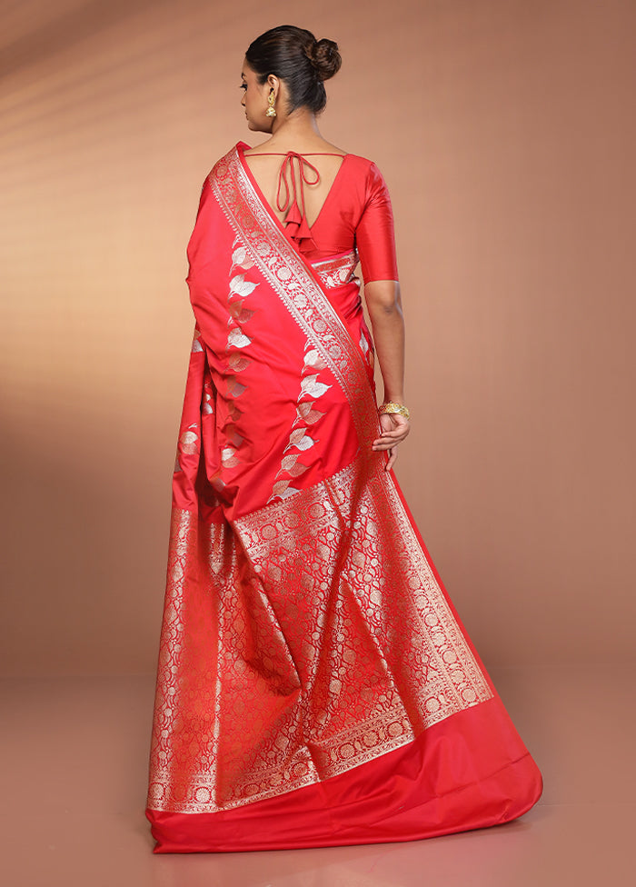 Red Handloom Banarasi Pure Silk Saree With Blouse Piece