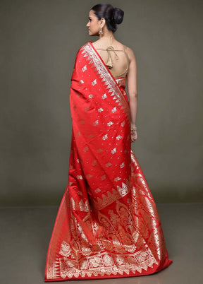 Red Banarasi Silk Saree With Blouse Piece