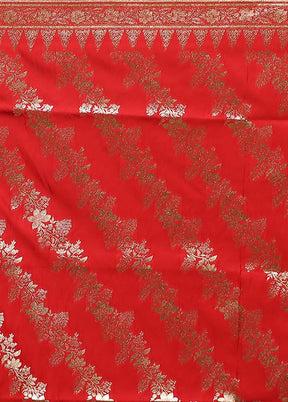 Red Banarasi Silk Saree With Blouse Piece
