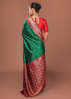 Green Dupion Silk Saree With Blouse Piece