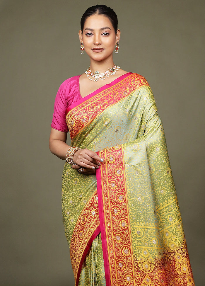 Green Tanchoi Silk Saree With Blouse Piece