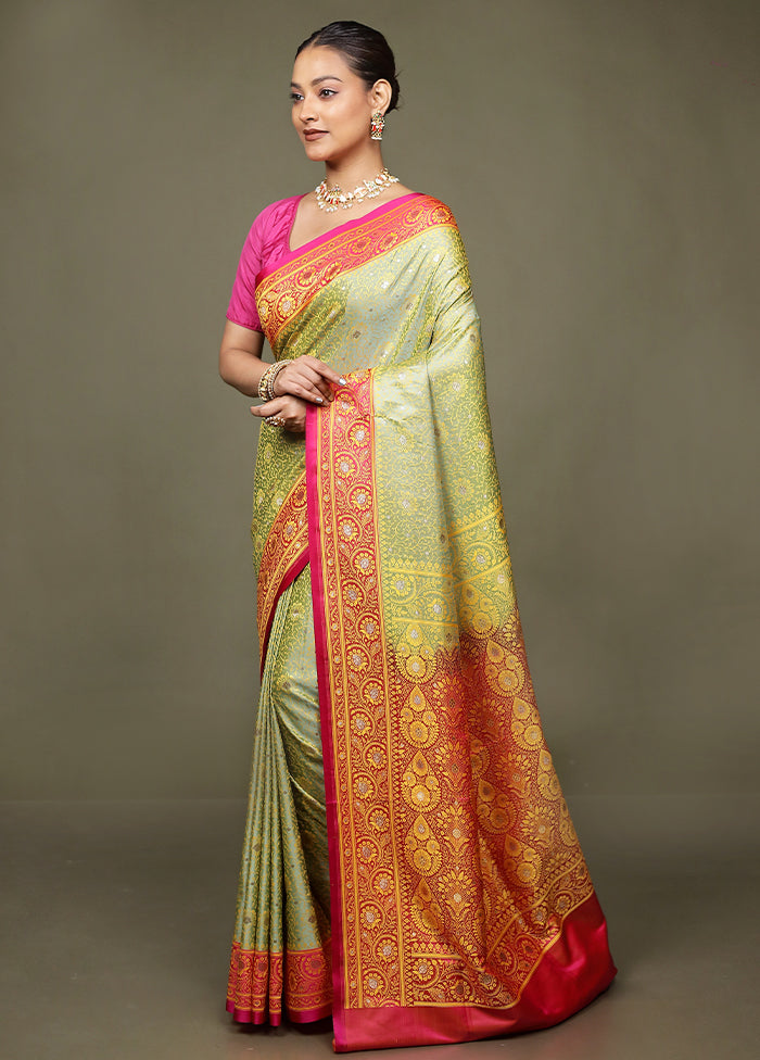Green Tanchoi Silk Saree With Blouse Piece