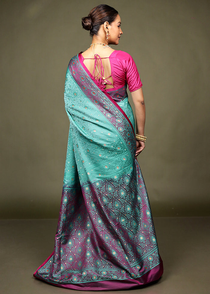 Green Tanchoi Silk Saree With Blouse Piece