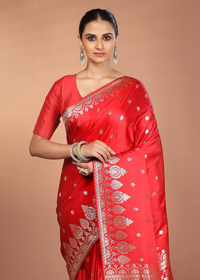 Red Banarasi Silk Saree With Blouse Piece
