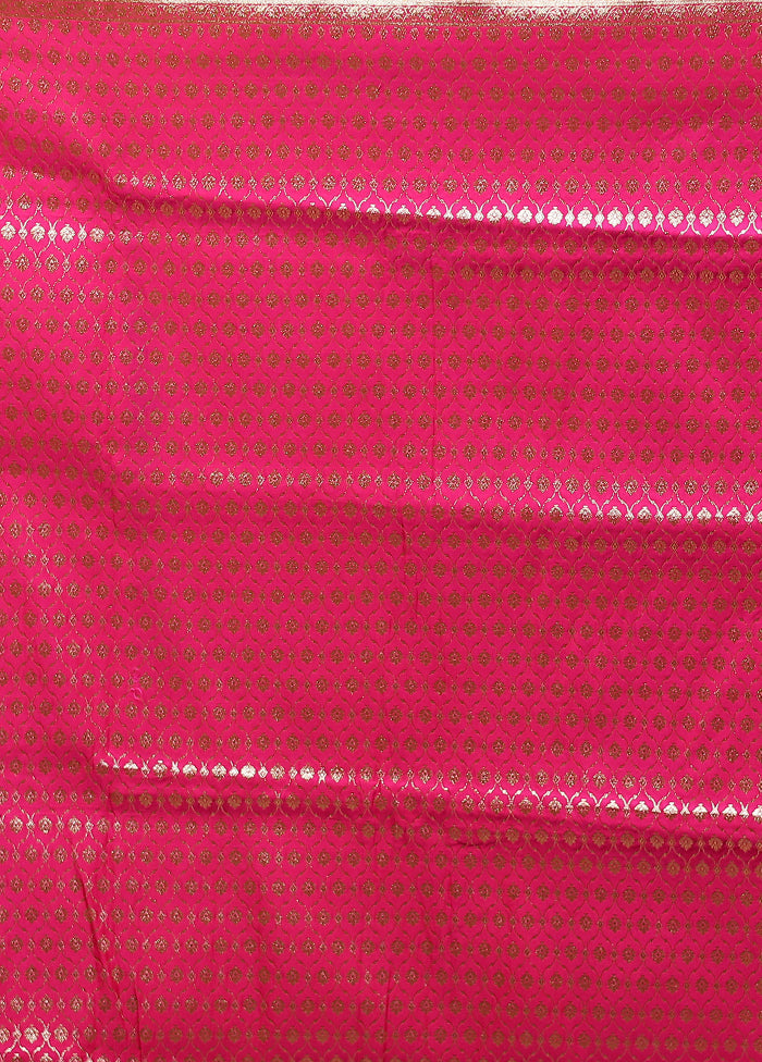 Green Banarasi Silk Saree With Blouse Piece