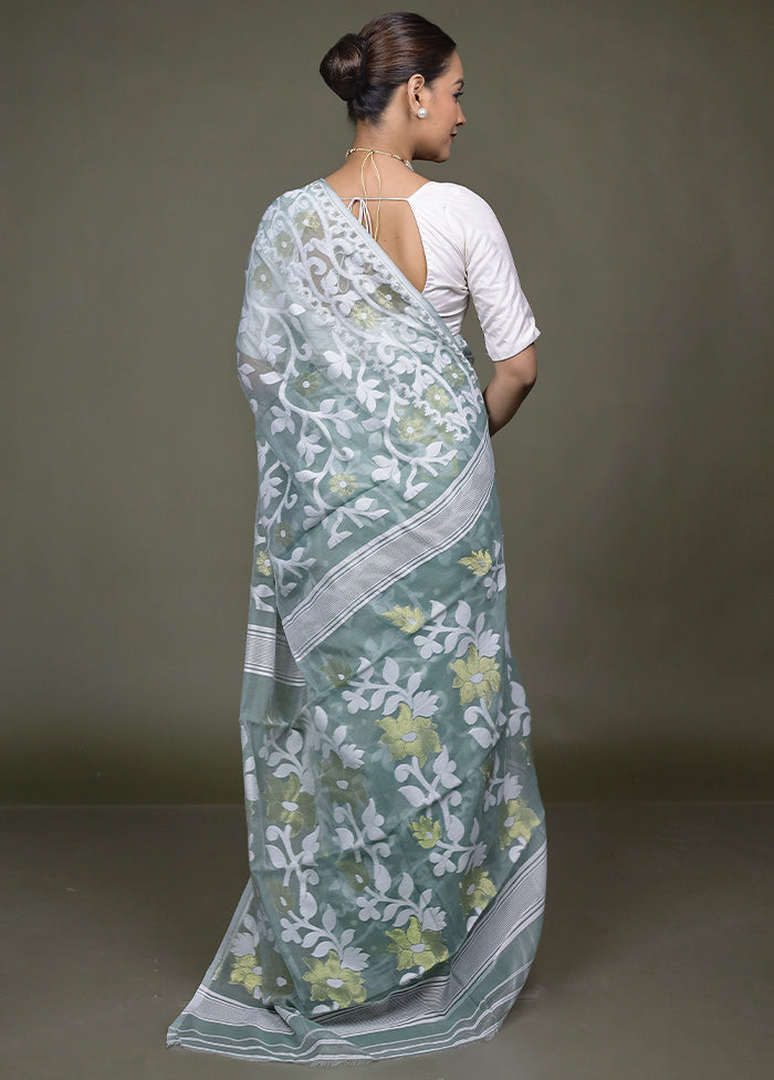Green Tant Jamdani Saree Without Blouse Piece
