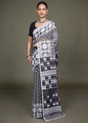 Grey Jamdani Cotton Saree Without Blouse Piece