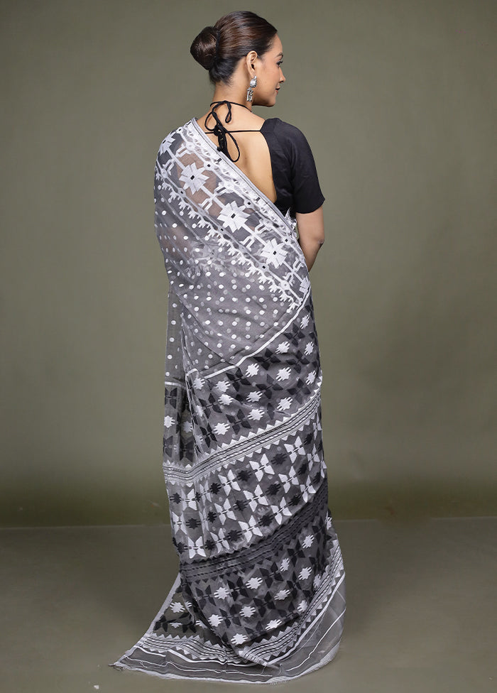 Grey Jamdani Cotton Saree Without Blouse Piece