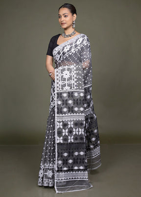 Grey Jamdani Cotton Saree Without Blouse Piece