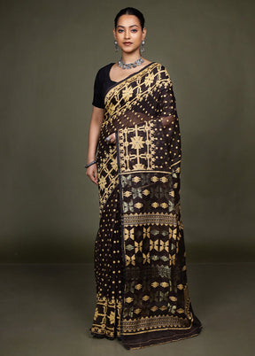 Maroon Tant Jamdani Saree Without Blouse Piece