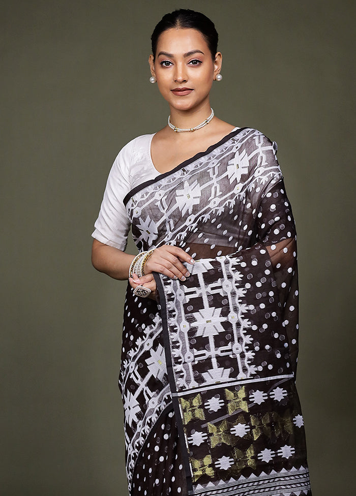 Maroon Tant Jamdani Saree Without Blouse Piece