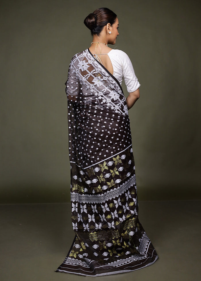 Maroon Tant Jamdani Saree Without Blouse Piece