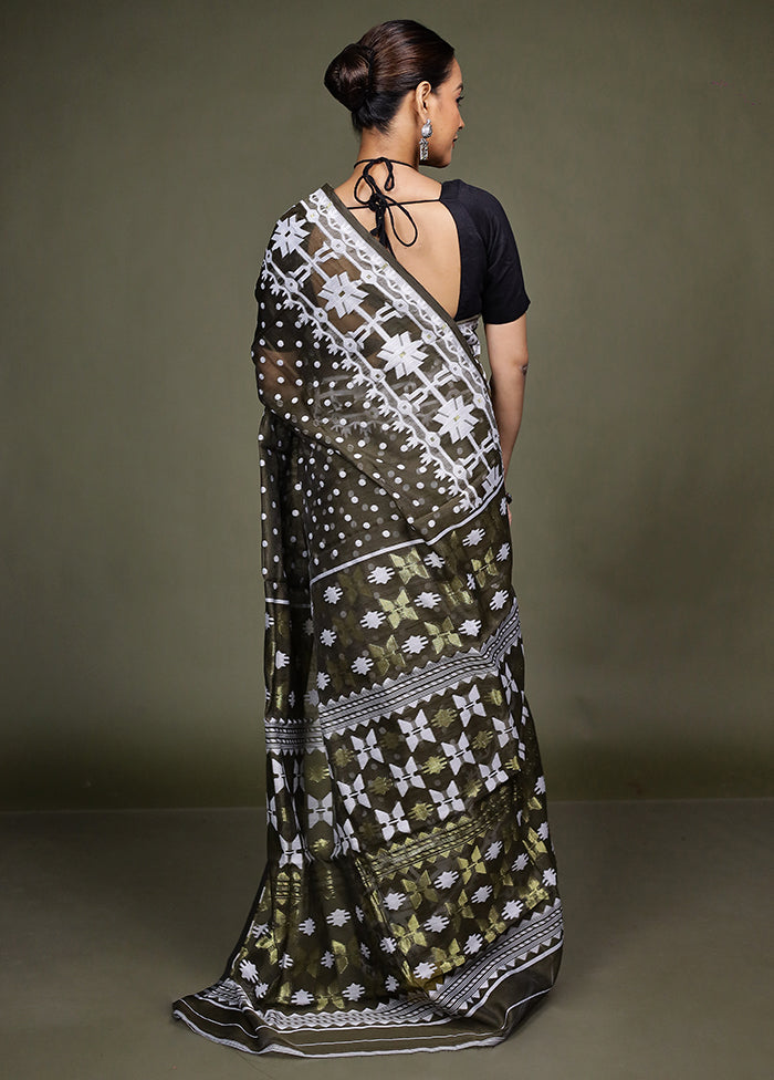 Cream Tant Jamdani Saree Without Blouse Piece