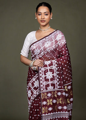Pink Tant Jamdani Saree Without Blouse Piece
