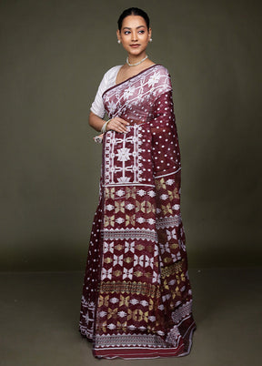 Pink Tant Jamdani Saree Without Blouse Piece