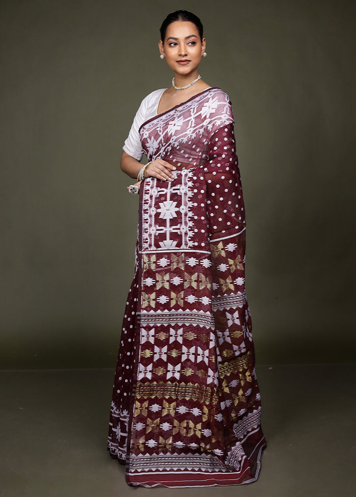Pink Tant Jamdani Saree Without Blouse Piece