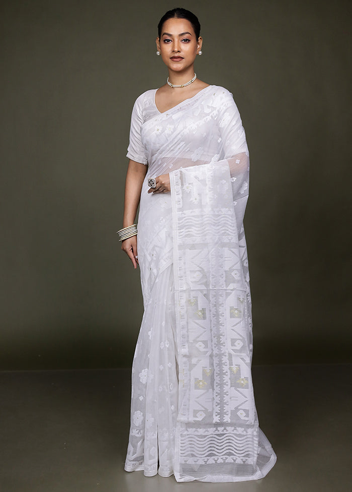 White Tant Jamdani Saree Without Blouse Piece