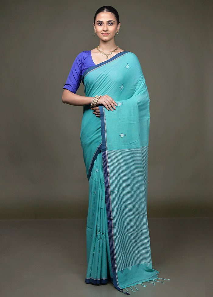 Green Matka Silk Saree With Blouse Piece