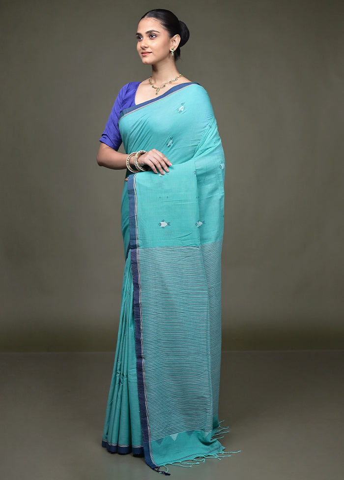 Green Matka Silk Saree With Blouse Piece