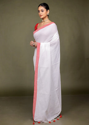 White Matka Silk Saree With Blouse Piece