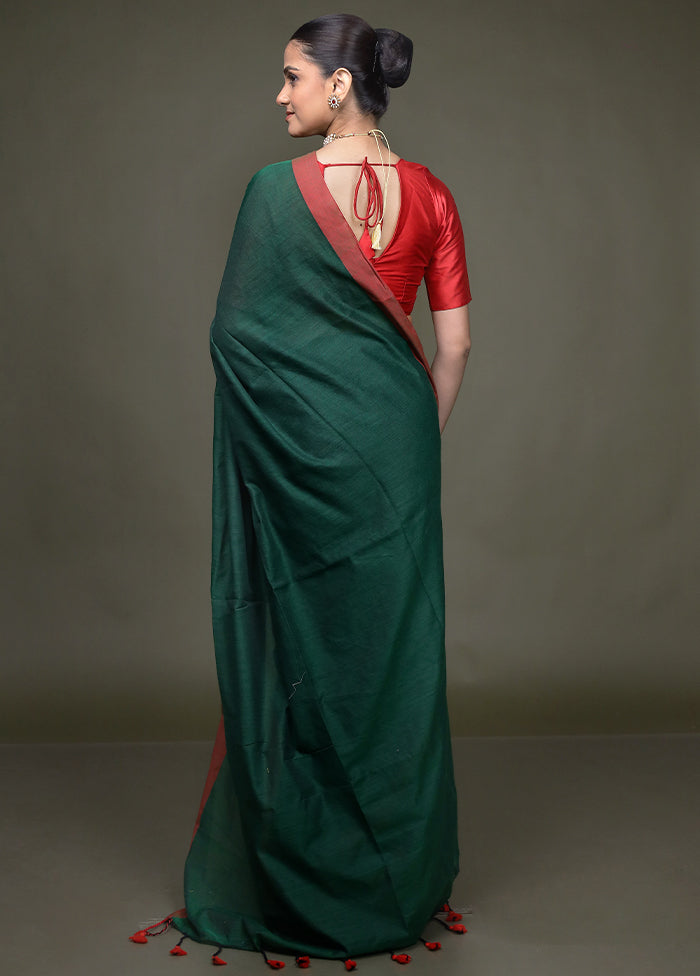Green Matka Silk Saree With Blouse Piece