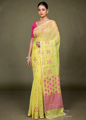Yellow Cotton Saree With Blouse Piece