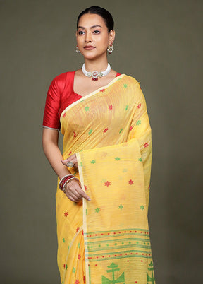 Yellow Cotton Saree With Blouse Piece