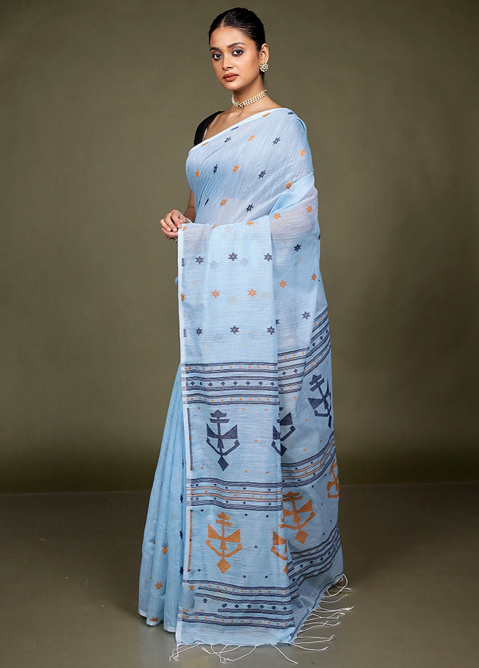 Blue Matka Silk Saree With Blouse Piece