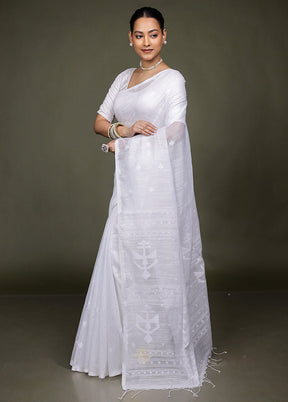 White Matka Silk Saree With Blouse Piece