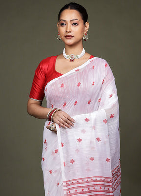 White Matka Silk Saree With Blouse Piece