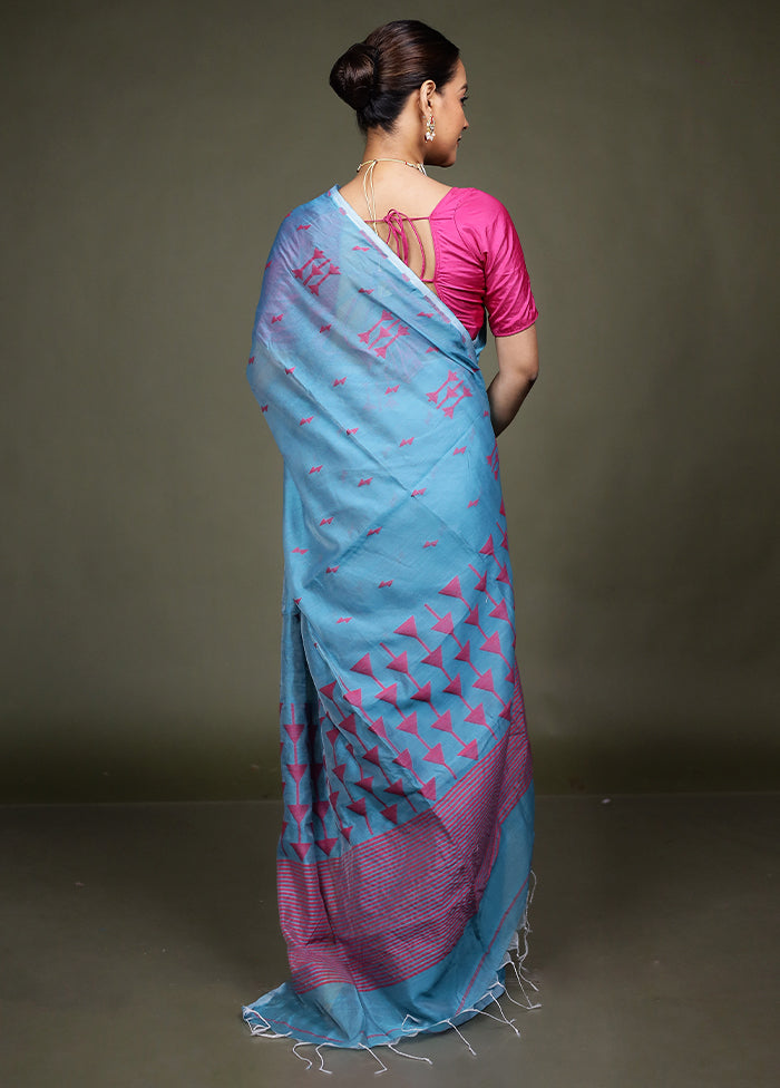 Blue Matka Silk Saree With Blouse Piece