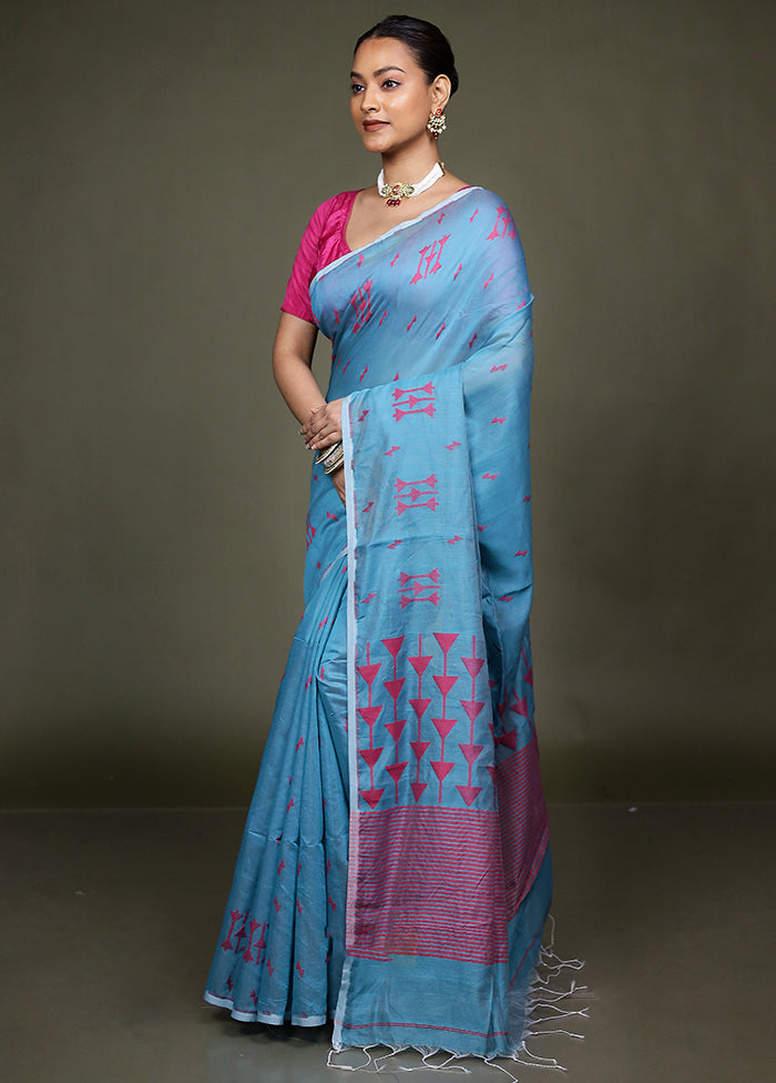 Blue Matka Silk Saree With Blouse Piece