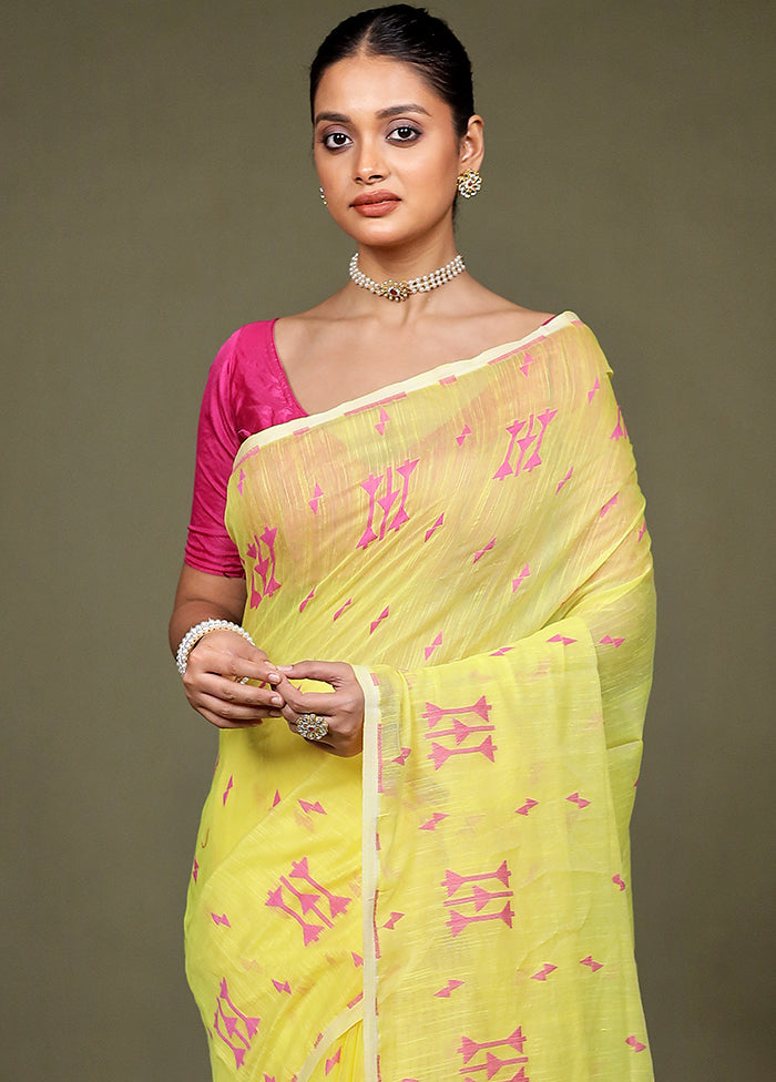 Yellow Matka Silk Saree With Blouse Piece