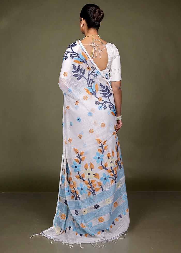 White Matka Silk Saree With Blouse Piece
